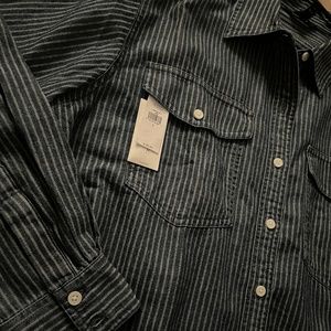 New Long sleeve denim button down NWT